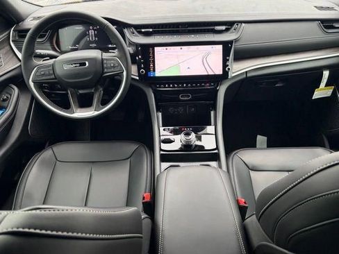 New 2026 Jeep Grand Cherokee Limited image 34