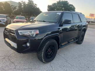 Used 2022 Toyota 4Runner SR5 Premium w/ Moonroof Package AWD/4WD video 1