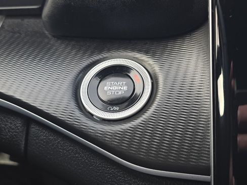 Used 2024 Jeep Grand Cherokee Altitude image 29