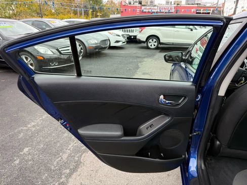 Used 2018 Kia Forte S image 35