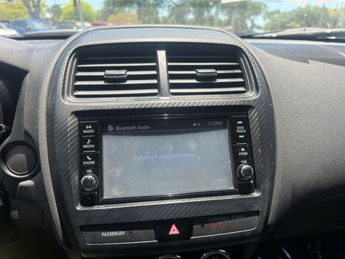 Used 2019 Mitsubishi Outlander Sport ES FWD image 18