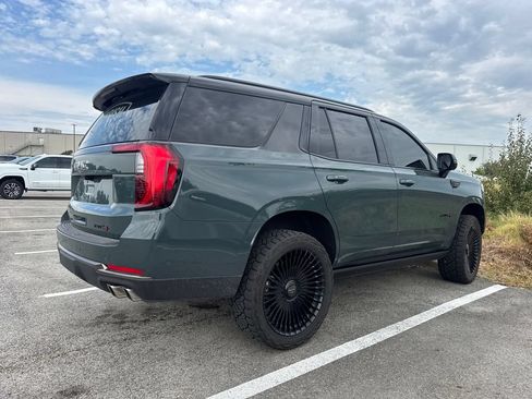 Used 2026 GMC Yukon AT4 Ultimate w/ LPO, Illumination Package AWD/4WD image 4