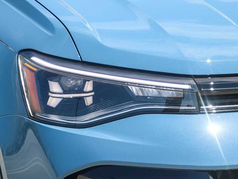 New 2025 Volkswagen Taos S FWD image 4