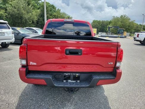 Used 2022 Toyota Tacoma SR5 w/ Technology Package RWD image 11