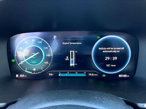 Used 2021 Hyundai Santa Fe SEL Premium image 25