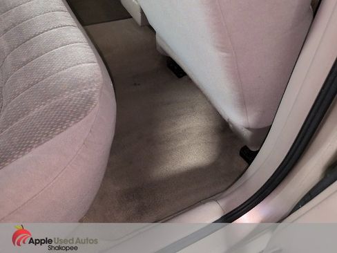 Used 2004 Buick Century Custom image 25