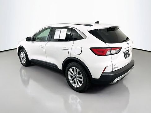 Used 2020 Ford Escape SE FWD image 5