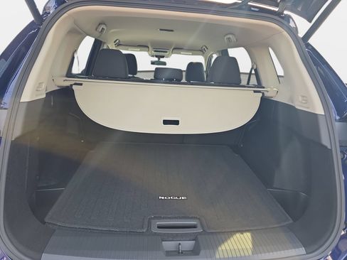 New 2026 Nissan Rogue SV AWD/4WD image 12