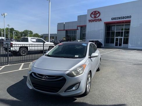 Used 2013 Hyundai Elantra GT w/ Style Pkg FWD image 1