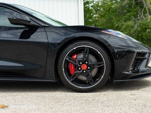 Used 2020 Chevrolet Corvette Stingray Preferred Cpe w/ 2LT Preferred Equipment Group RWD image 6