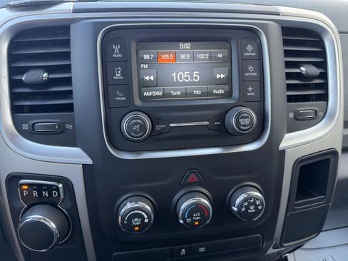 Used 2016 RAM 1500 Classic SLT RWD image 26