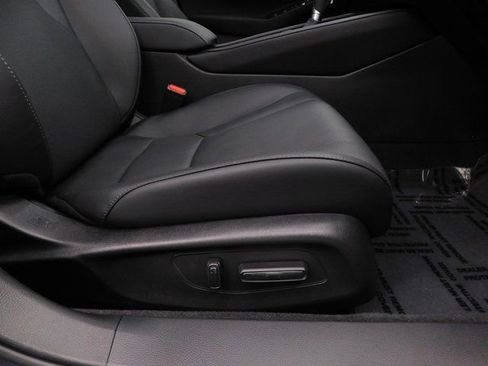 Used 2024 Honda Accord Touring image 33