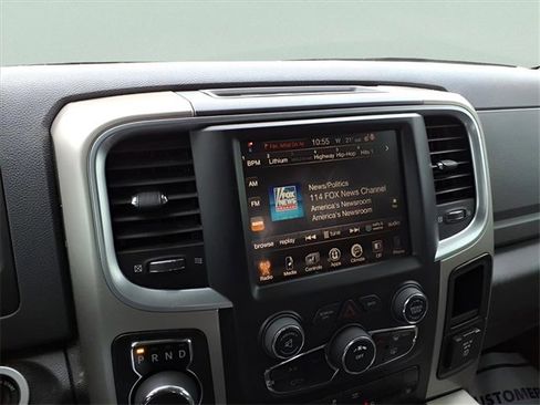 Used 2015 RAM 1500 Outdoorsman image 17