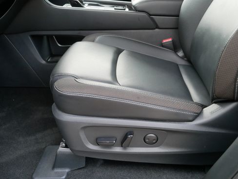 Certified 2025 Nissan Pathfinder SL AWD/4WD image 20