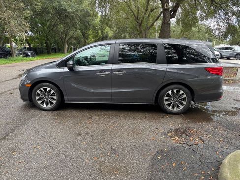 Used 2024 Honda Odyssey EX-L image 7