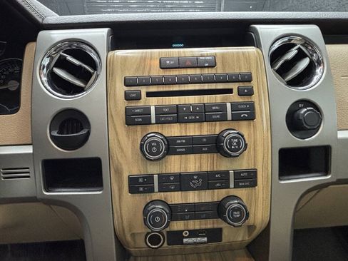 Used 2011 Ford F150 Lariat RWD image 23