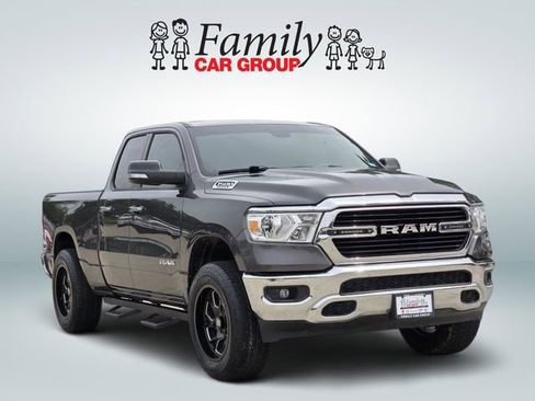 Used 2020 RAM 1500 Lone Star AWD/4WD image 2