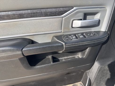 Used 2019 RAM 2500 Big Horn image 12