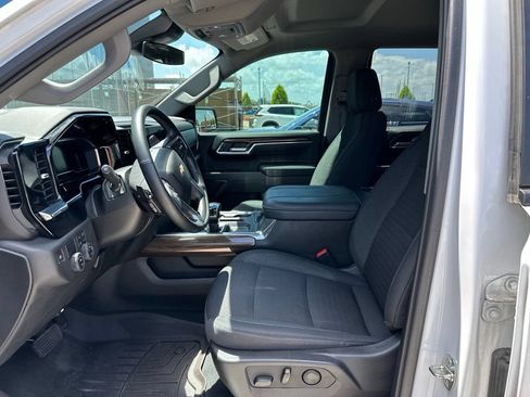 Used 2024 Chevrolet Silverado 1500 LT w/ Safety Package RWD image 3