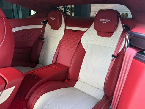Used 2022 Bentley Continental GT AWD/4WD image 29