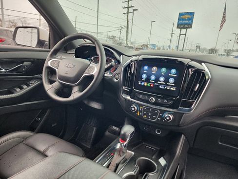 Certified 2023 Chevrolet Traverse RS image 29