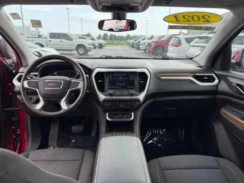 Used 2021 GMC Acadia SLE w/ Driver Convenience Package FWD image 12