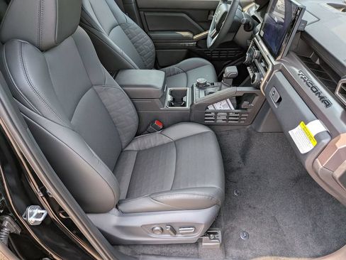 New 2026 Toyota Tacoma 4x4 Double Cab image 32