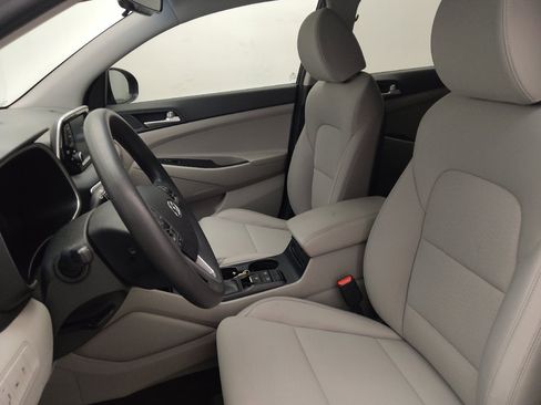 Used 2020 Hyundai Tucson Value FWD image 17