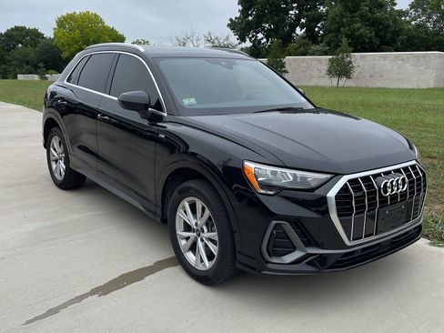 Used 2021 Audi Q3 2.0T Premium w/ Convenience Package AWD/4WD image 1