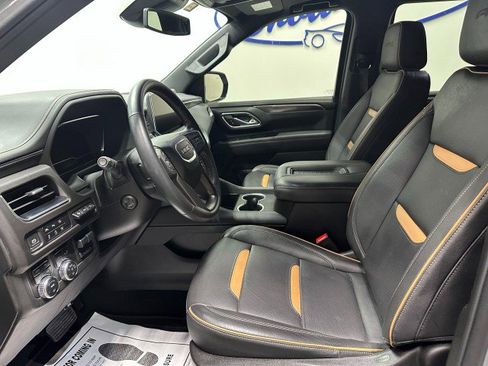Used 2024 GMC Yukon AT4 w/ AT4 Premium Plus Package AWD/4WD image 16