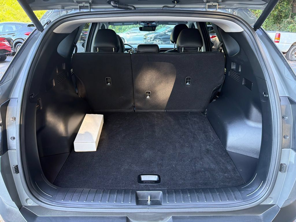 Used 2024 Hyundai Tucson SEL w/ Convenience Package FWD image 18