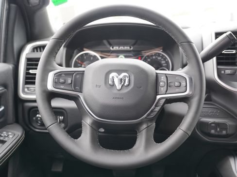 New 2026 RAM 2500 Big Horn AWD/4WD image 18
