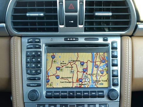 Used 2007 Porsche 911 Carrera 4S image 25