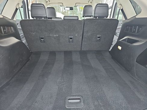 Used 2024 Ford Edge SEL image 12