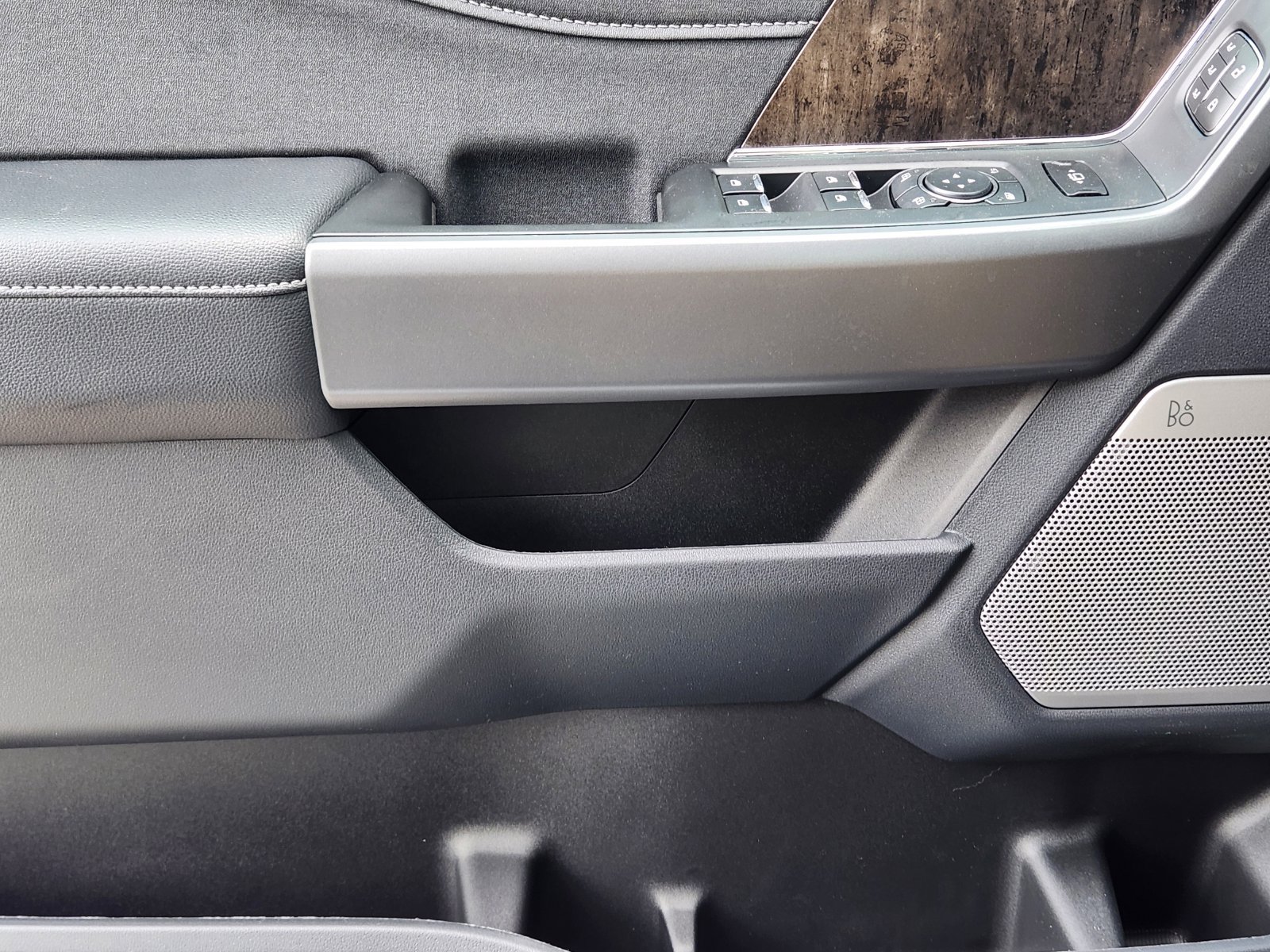 New 2026 Ford F350 Lariat w/ Black Appearance Package AWD/4WD image 21