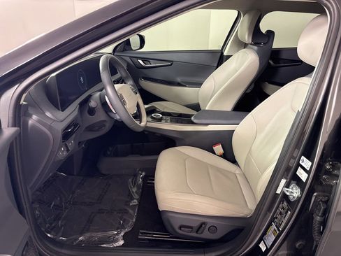 Used 2023 Kia EV6 Wind w/ Wind Technology Package RWD image 24