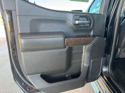 Used 2019 GMC Sierra 1500 Denali w/ Technology Package image 19