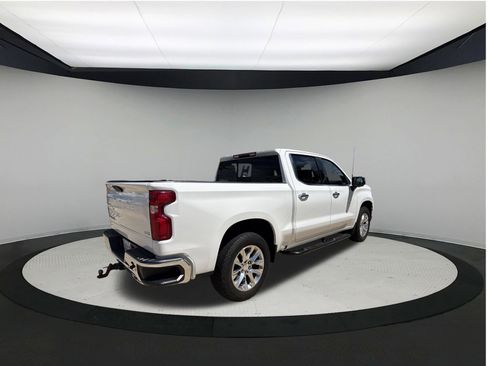 Used 2021 Chevrolet Silverado 1500 LTZ AWD/4WD image 7