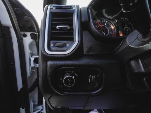 Used 2024 RAM 2500 Big Horn image 22