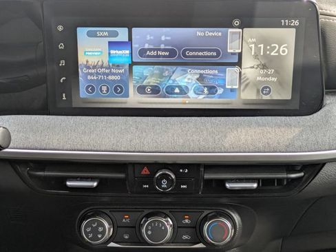 Used 2025 Nissan Kicks SV FWD image 24