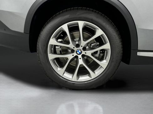 Used 2026 BMW X5 xDrive40i image 36