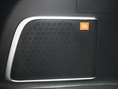 Used 2021 Toyota Venza Limited w/ Advanced Technology Package image 33