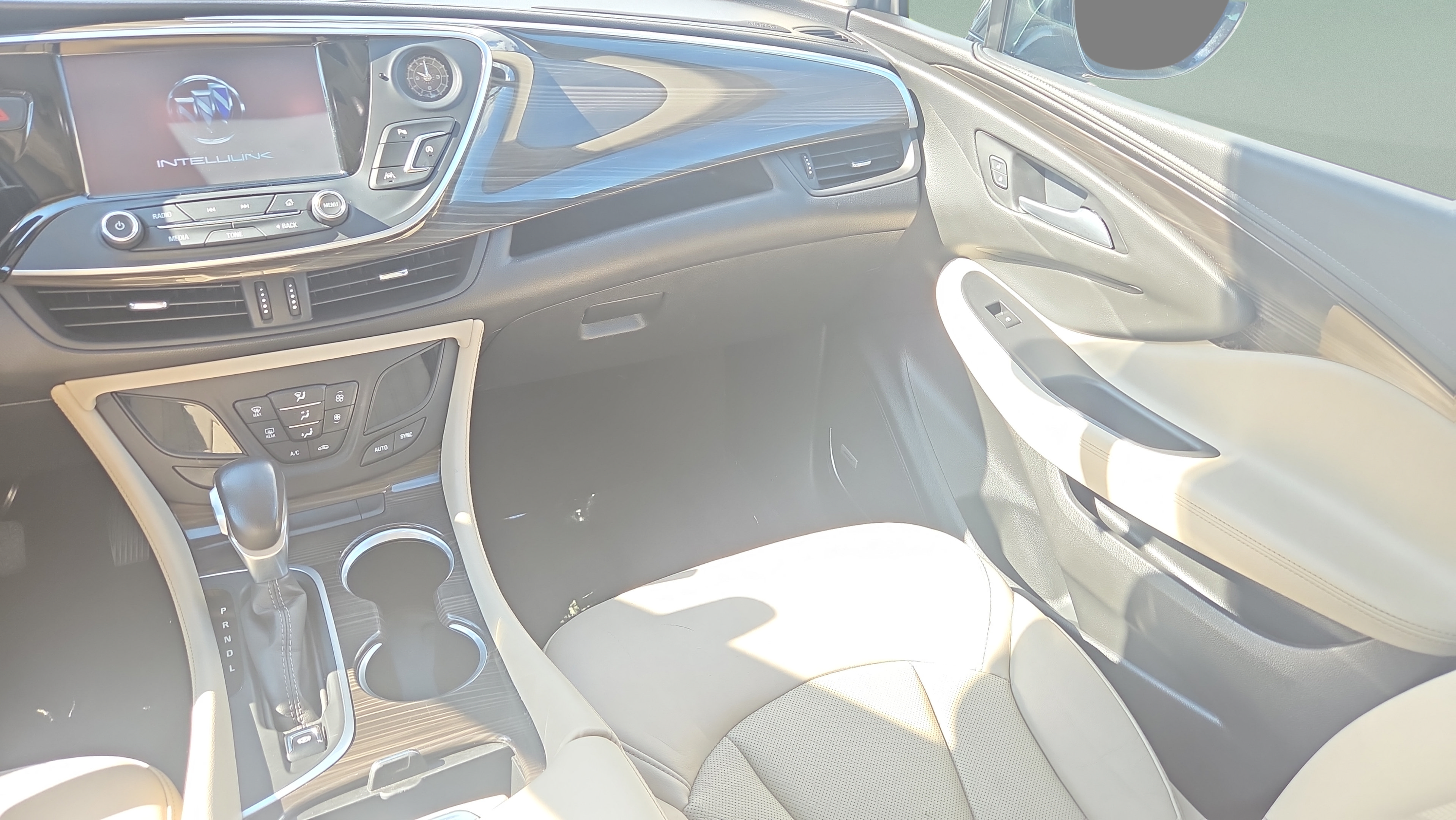Used 2020 Buick Envision Premium AWD/4WD image 14