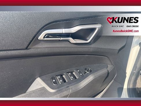 Used 2024 Kia Sportage LX image 22