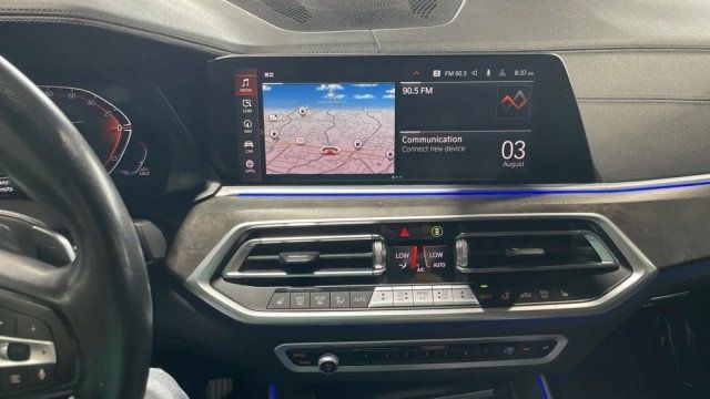 Used 2023 BMW X5 xDrive40i AWD/4WD image 23