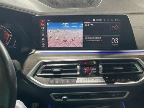 Used 2023 BMW X5 xDrive40i AWD/4WD image 23