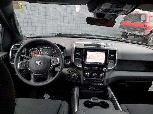 New 2026 RAM 1500 Express AWD/4WD image 15