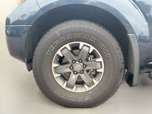 Used 2020 Nissan Frontier PRO-4X AWD/4WD image 33