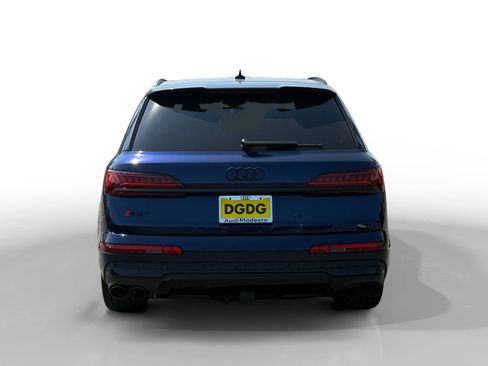 Used 2023 Audi SQ7 Prestige AWD/4WD image 4