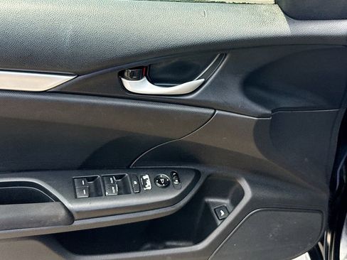 Used 2018 Honda Civic LX image 19